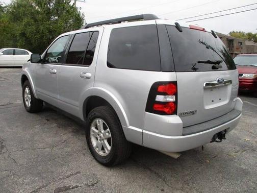 2010 Ford Explorer XLT