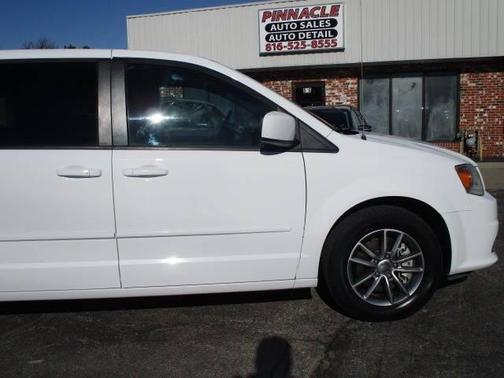 2016 Dodge Grand Caravan AVP/SE