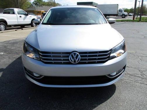 2015 Volkswagen Passat 2.0L TDI DSG SEL Premium