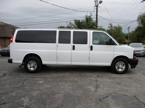 2019 Chevrolet Express 3500 LS