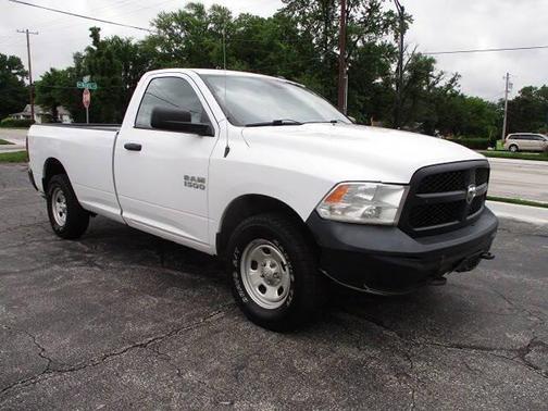 Bright White Clearcoat 2017 RAM 1500 Tradesman