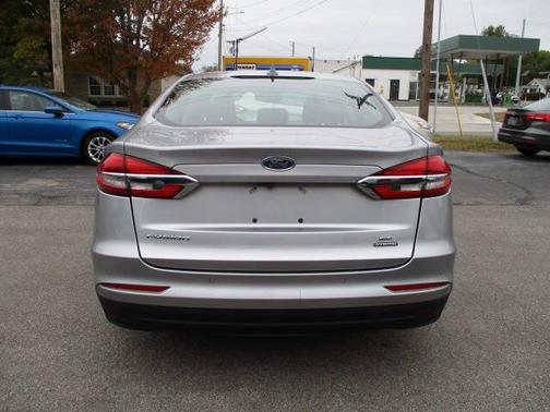 2020 Ford Fusion Hybrid SE