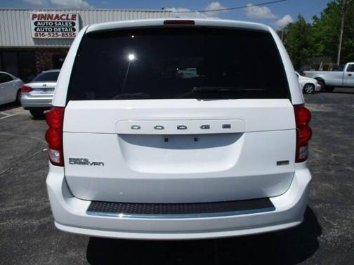 2016 Dodge Grand Caravan AVP/SE