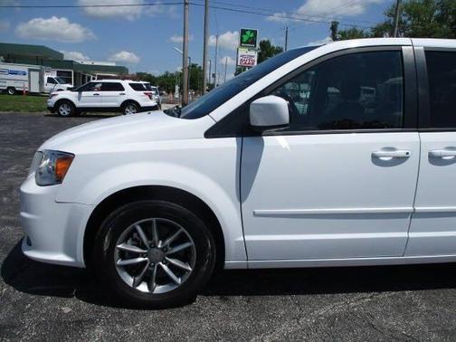 2016 Dodge Grand Caravan AVP/SE