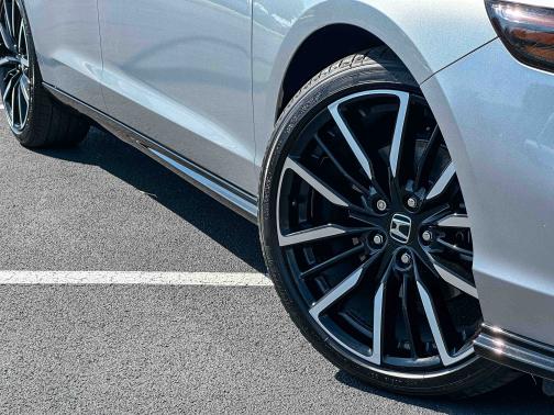 2024 Honda Accord Hybrid 