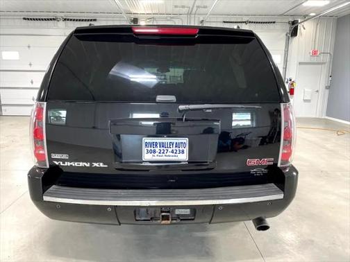 2010 GMC Yukon XL Denali