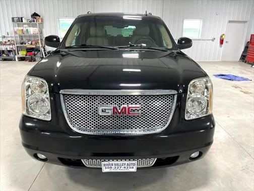 2010 GMC Yukon XL Denali