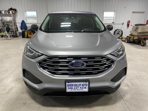 2020 Ford Edge SE