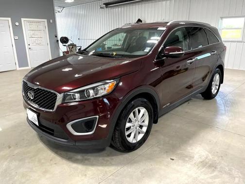 2017 Kia Sorento LX