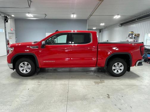 2022 GMC Sierra 1500 SLE