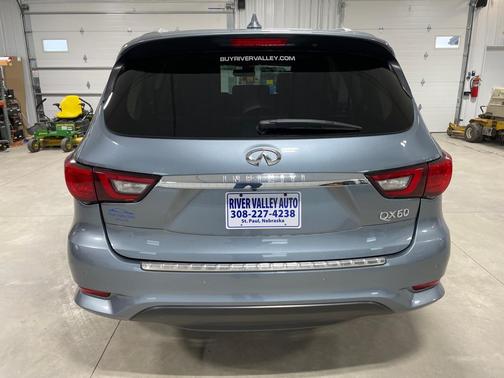 2018 INFINITI QX60 Base