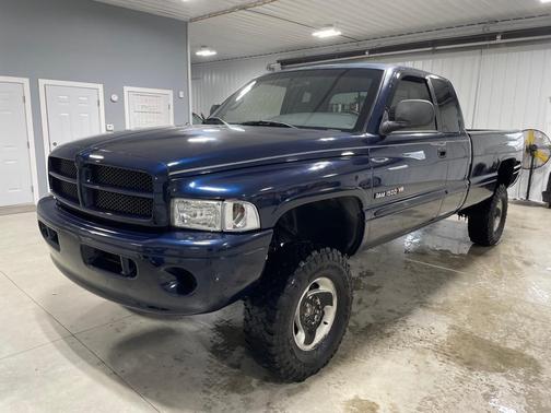 2000 Dodge Ram 1500 SLT