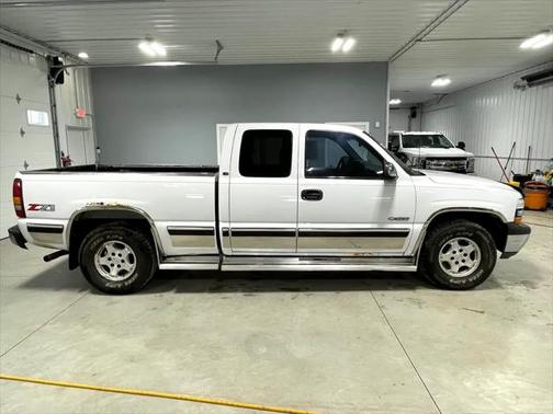 2000 Chevrolet Silverado 1500 LS Extended Cab