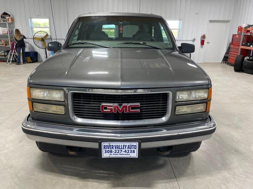 1999 GMC Suburban SLT CMI