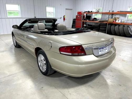 2005 Chrysler Sebring Base