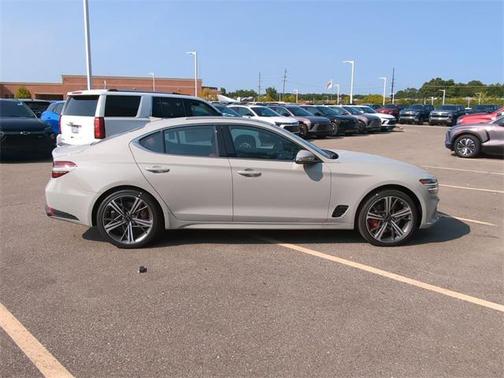 2025 Genesis G70 2.5T AWD