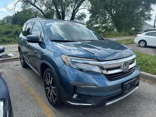 2019 Honda Pilot Touring 8-Passenger