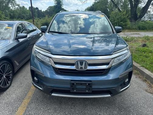 2019 Honda Pilot Touring 8-Passenger