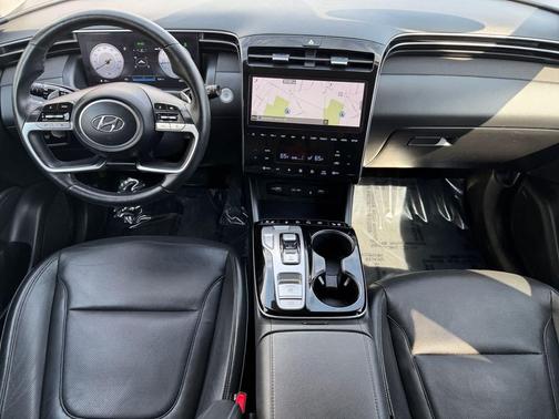 Shimmering Silver 2022 Hyundai TUCSON Limited