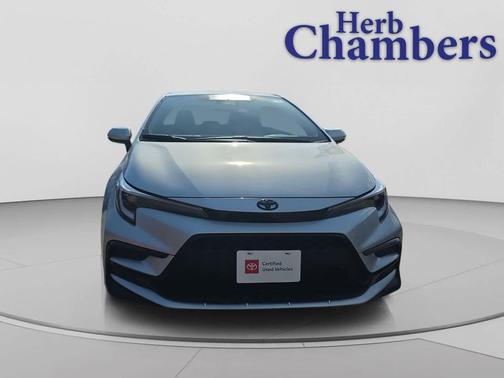 Classic Silver 2025 Toyota Corolla SE