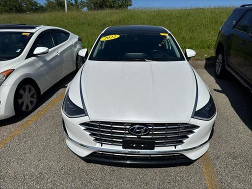 2022 Hyundai SONATA Hybrid Limited