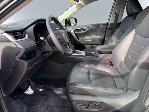 Magnetic Gray Metallic 2023 Toyota RAV4 XLE Premium