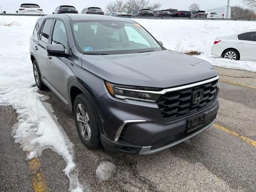 2023 Honda Pilot AWD EX-L 7 Passenger