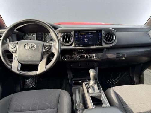 2016 Toyota Tacoma TRD Sport