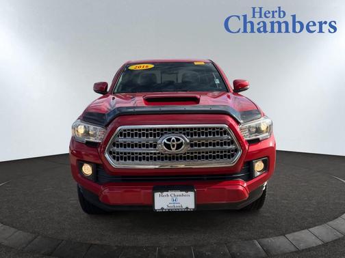 2016 Toyota Tacoma TRD Sport