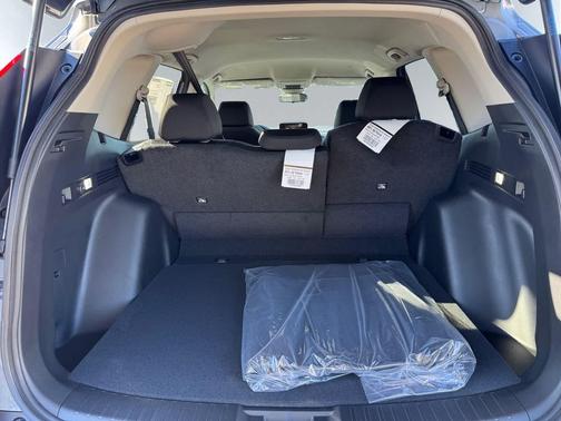 2026 Honda CR-V LX AWD