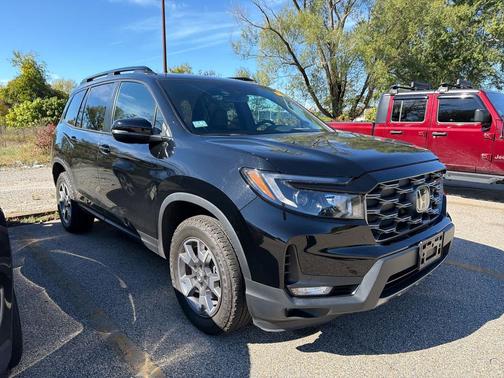 2023 Honda Passport AWD TrailSport