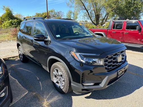 2023 Honda Passport AWD TrailSport