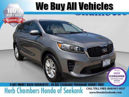 Titanium Silver 2019 Kia Sorento LX