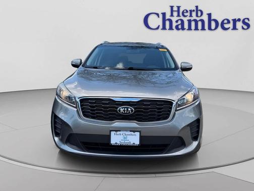 Titanium Silver 2019 Kia Sorento LX