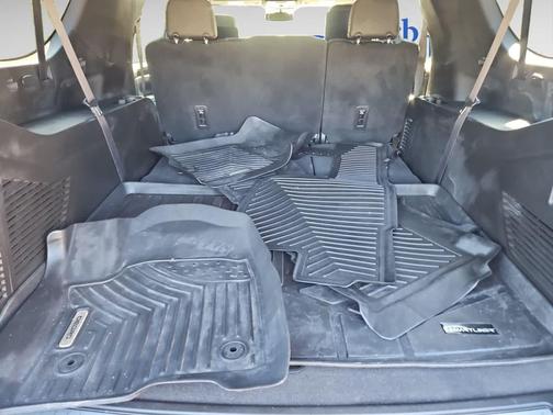 2021 Chevrolet Suburban RST