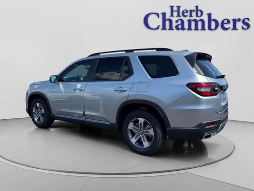 Solar Silver Metallic 2026 Honda Pilot EX-L
