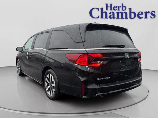 Crystal Black Pearl 2026 Honda Odyssey EX-L