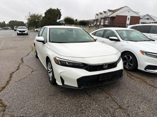 Platinum White Pearl 2025 Honda Civic LX