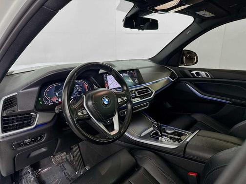 Alpine White 2022 BMW X5 xDrive40i