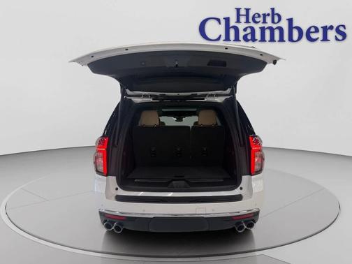 Iridescent Pearl Tricoat 2023 Chevrolet Tahoe Premier