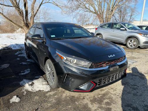 2023 Kia Forte GT-Line