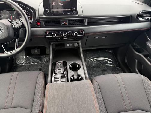 2025 Honda Pilot Sport