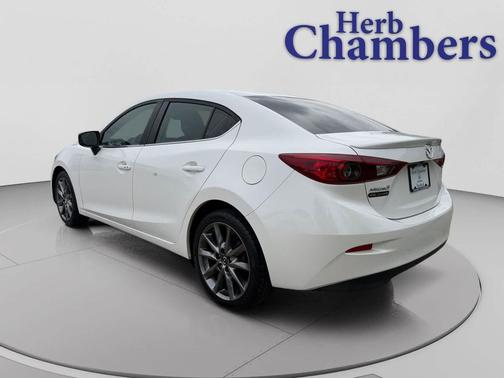 Snowflake White Pearl Mica 2018 Mazda Mazda3 Touring