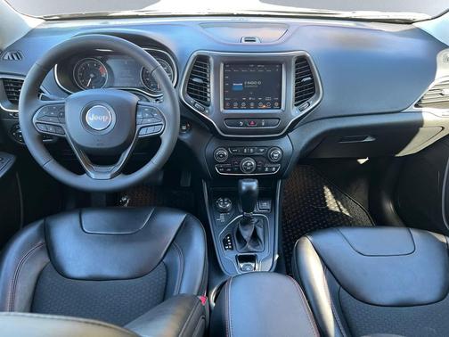 2021 Jeep Cherokee Trailhawk