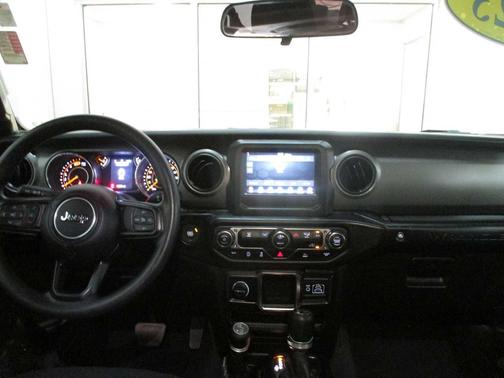 2023 Jeep Wrangler Sport