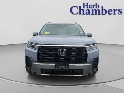 Sonic Gray Pearl 2026 Honda Pilot Elite