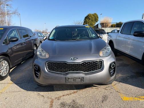 Mineral Silver 2018 Kia Sportage EX