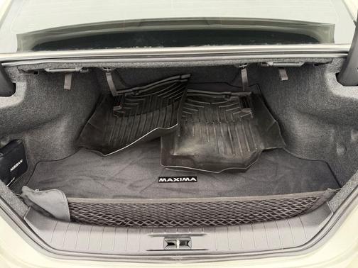 Pearl White Tricoat 2019 Nissan Maxima 3.5 SL