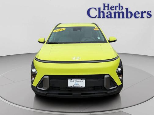 2024 Hyundai KONA SEL