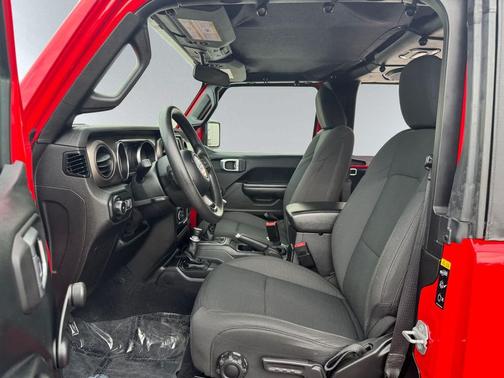 2020 Jeep Wrangler Sport